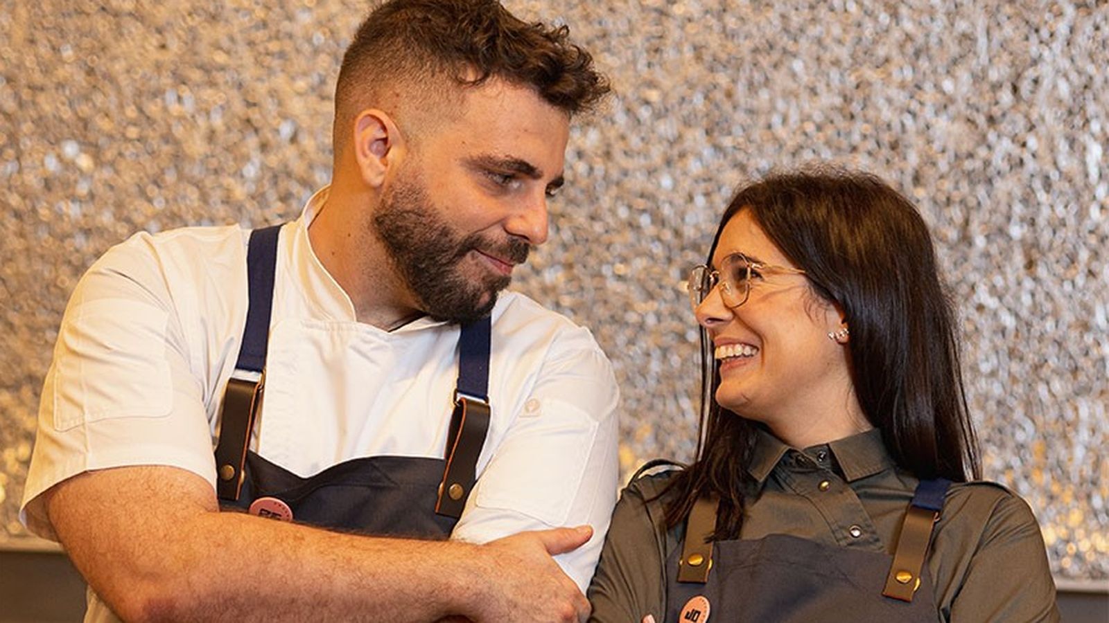 Jesús León y Fátima Villanueva de Señor Cangrejo.