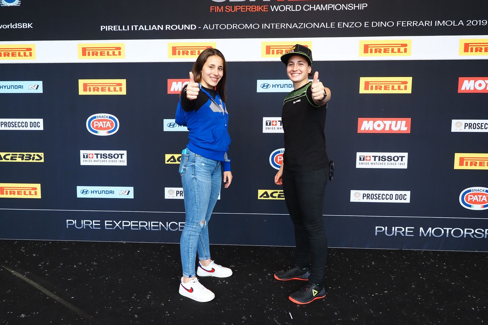 Beatriz Neila y Ana Carrasco, en la pasada carrera de Imola.