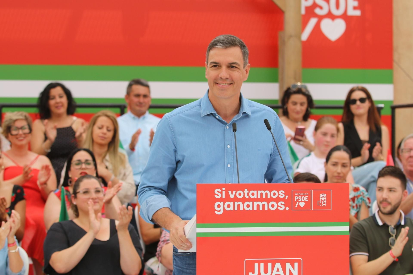 Juan Espadas comienza la campaña electoral con Pedro Sánchez, en imágenes