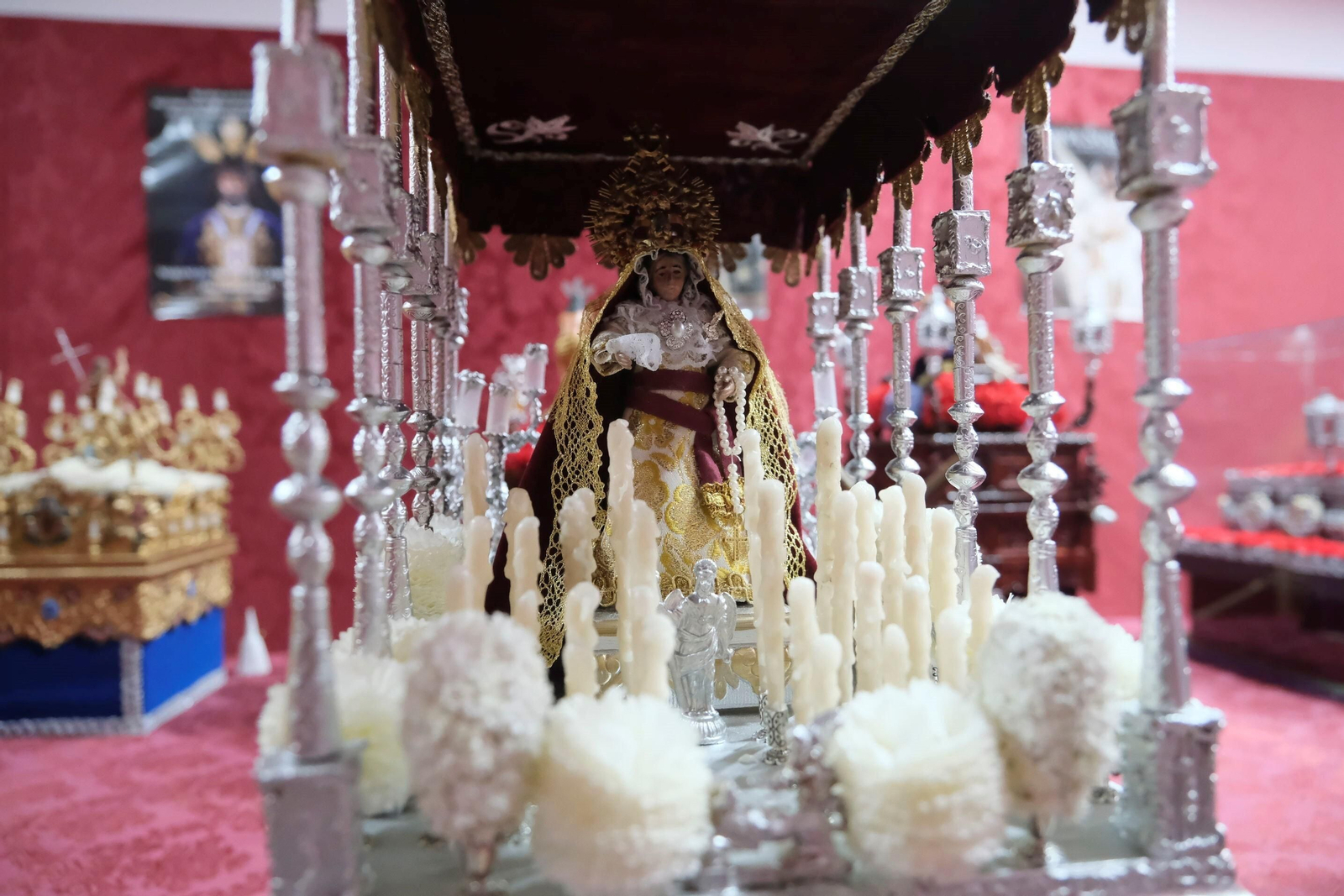 La Semana Santa en miniatura de la barriada de Levante en Córdoba, en imágenes