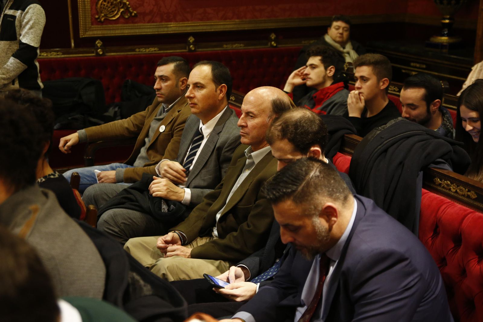 Integrantes de Vox en el pleno del Ayuntamiento.