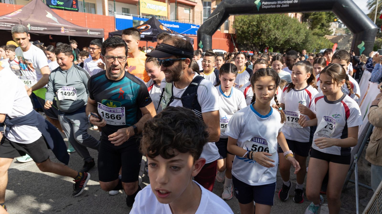 La carrera escolar de “La Gloria” que aúna inclusión y solidaridad, en imágenes