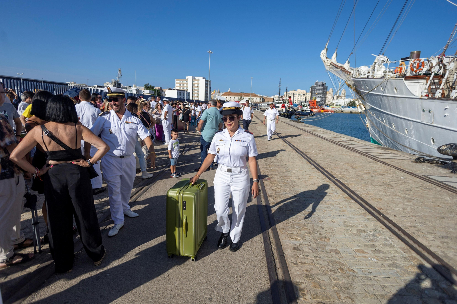 Armada: Las mejores imágenes de la llegada del 'Juan Sebastián de Elcano' a Cádiz Armada: Las mejores imágenes de la llegada del 'Juan Sebastián de Elcano' a Cádiz