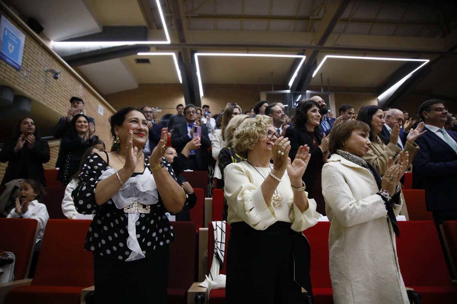 Las imágenes del acto de entrega de la Medalla de Oro a José Fernández Torres Tomatito, en la Universidad de Almería