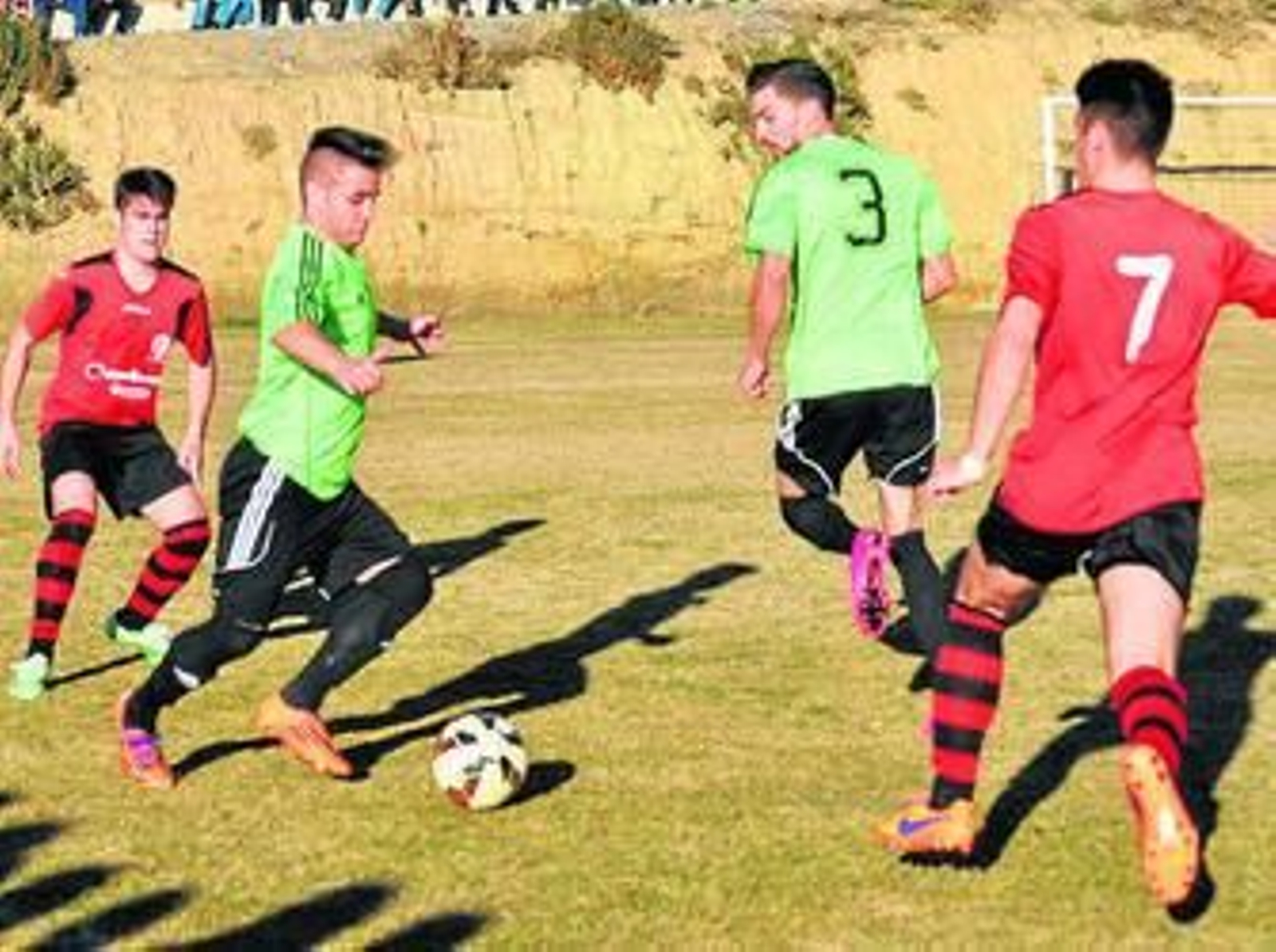 El Purullena demostróe en el terreno de juego su superioridad.