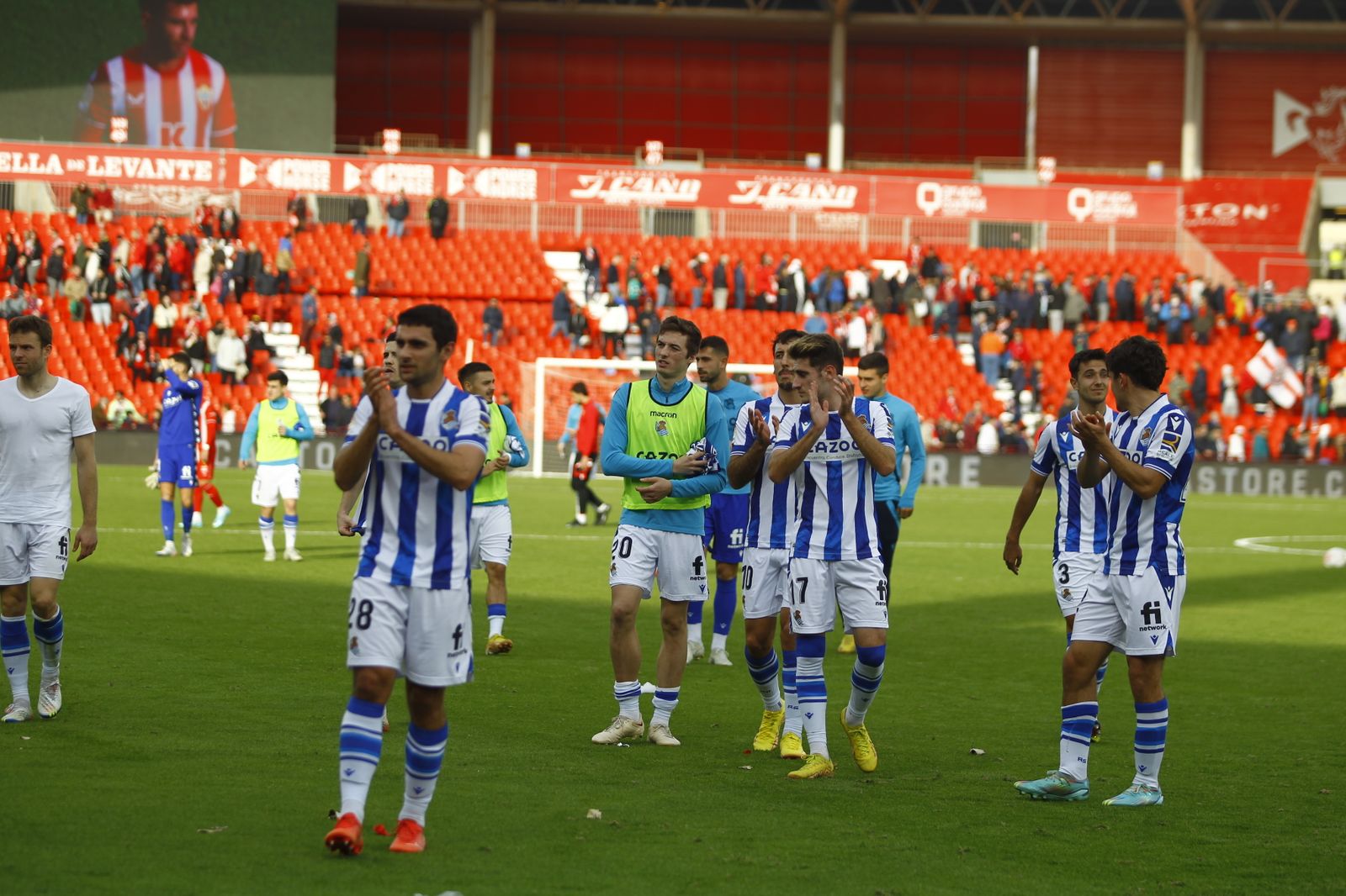 Imágenes del partido U.D. Almería-Real Sociedad