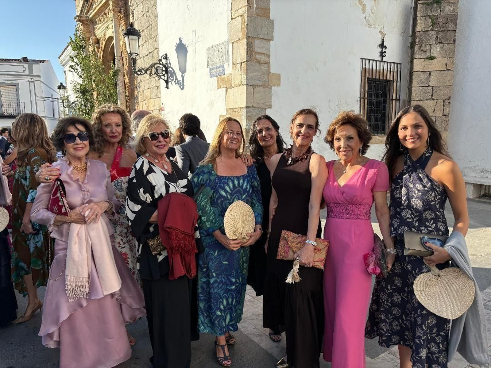 Margarita, Auxi y Quina Martínez de Salazar, Marita Rufino, Rosa, Rosario y Ángela Joly y Ángela Benavente. Margarita, Auxi y Quina Martínez de Salazar, Marita Rufino, Rosa, Rosario y Ángela Joly y Ángela Benavente.