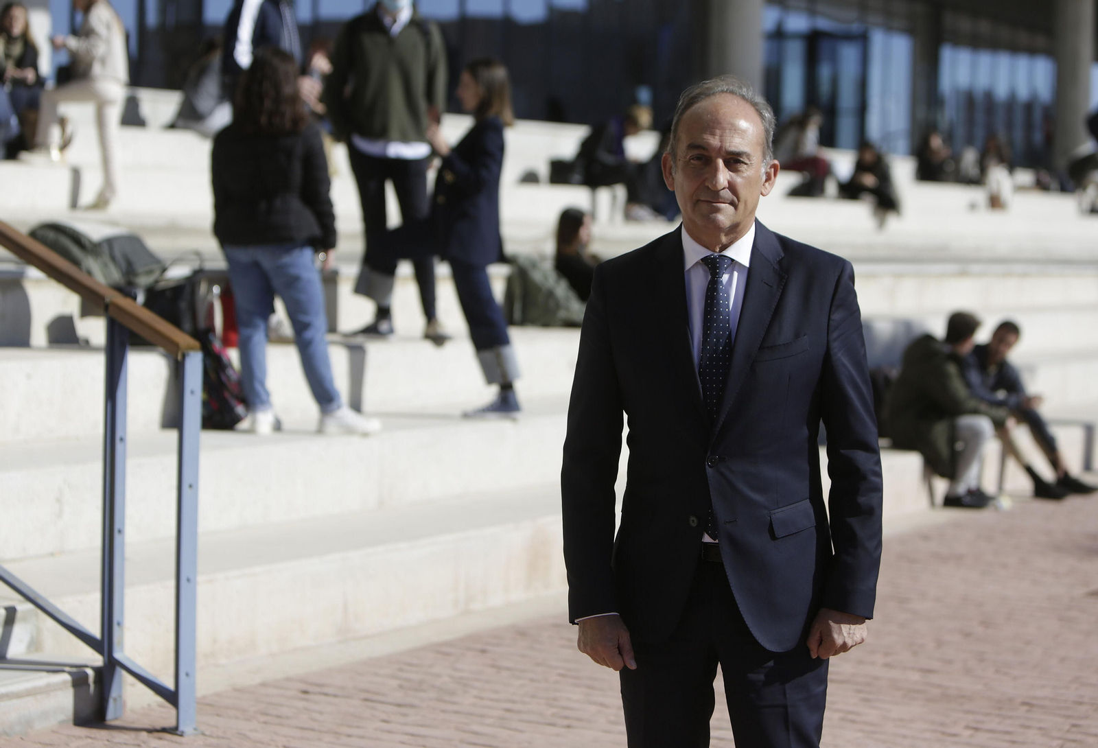 Gabriel María Pérez Alcalá, rector de la Universidad Loyola.