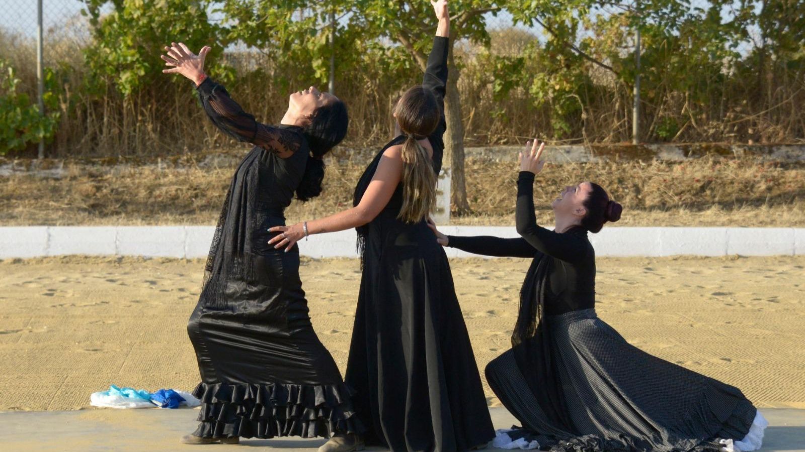 Integrantes de la obra 'La leyenda de los caballos errantes'