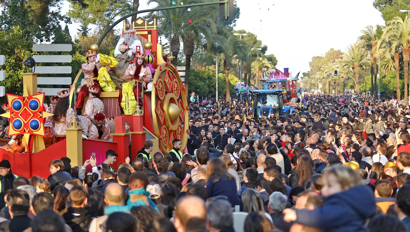 Imagen de la cabalgata de Reyes Magos 2020.