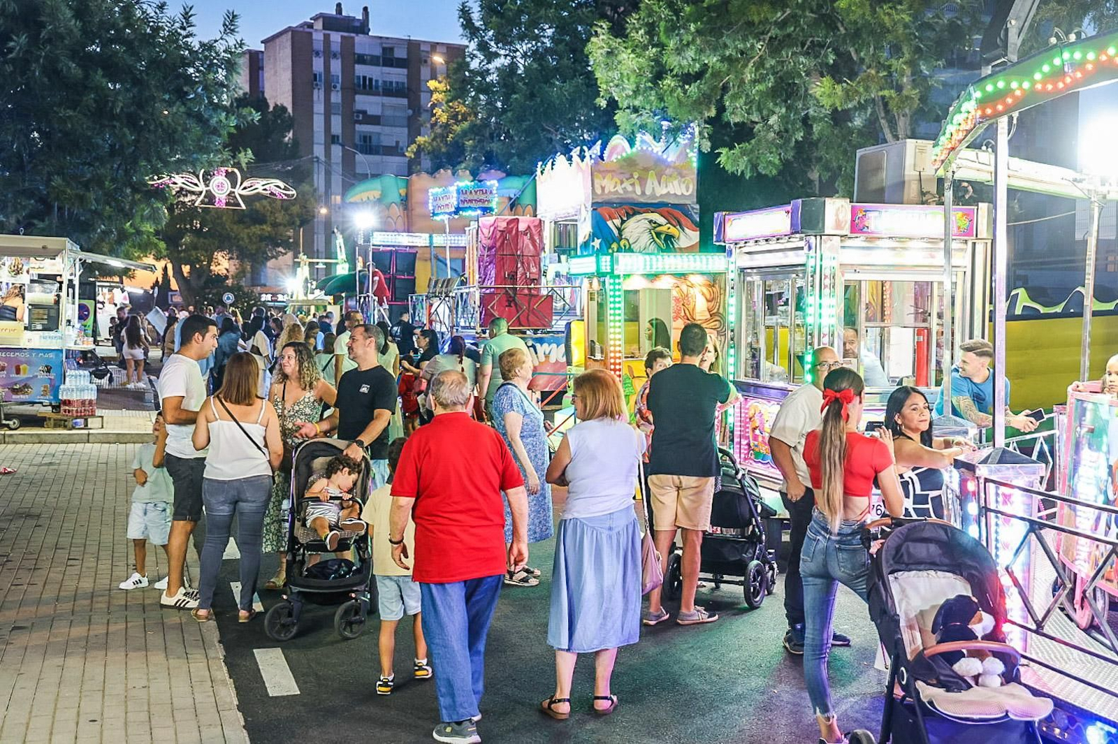 Imágenes del inicio de las Fiestas de La Cinta 2025 en La Orden