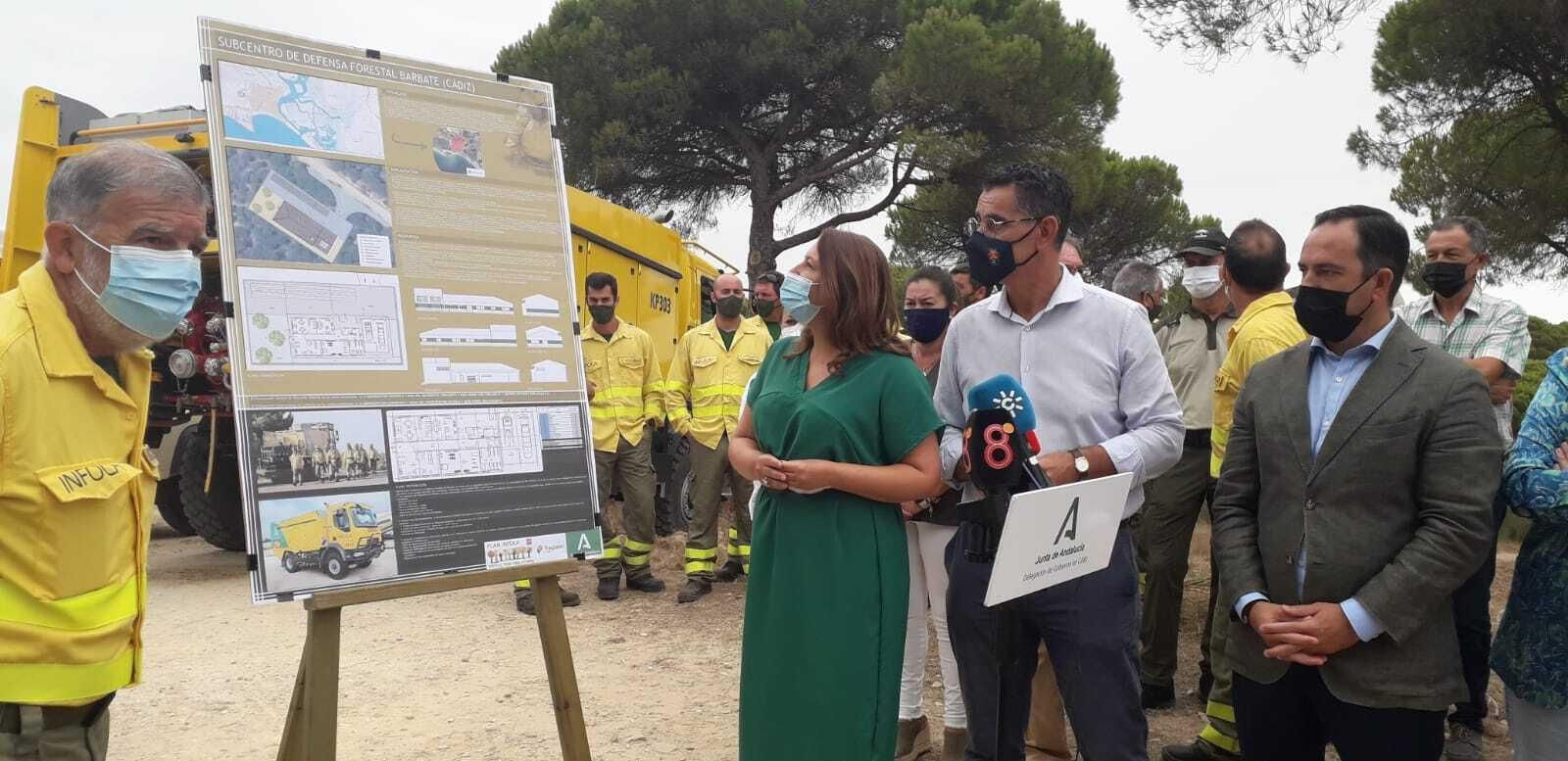 La consejera de Agricultura, Carmen Crespo, en Barbate