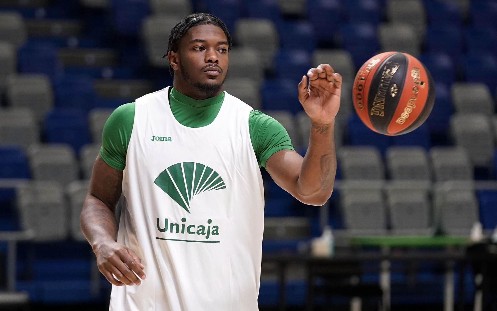 El primer entrenamiento de Cameron Oliver con el Unicaja, en fotos