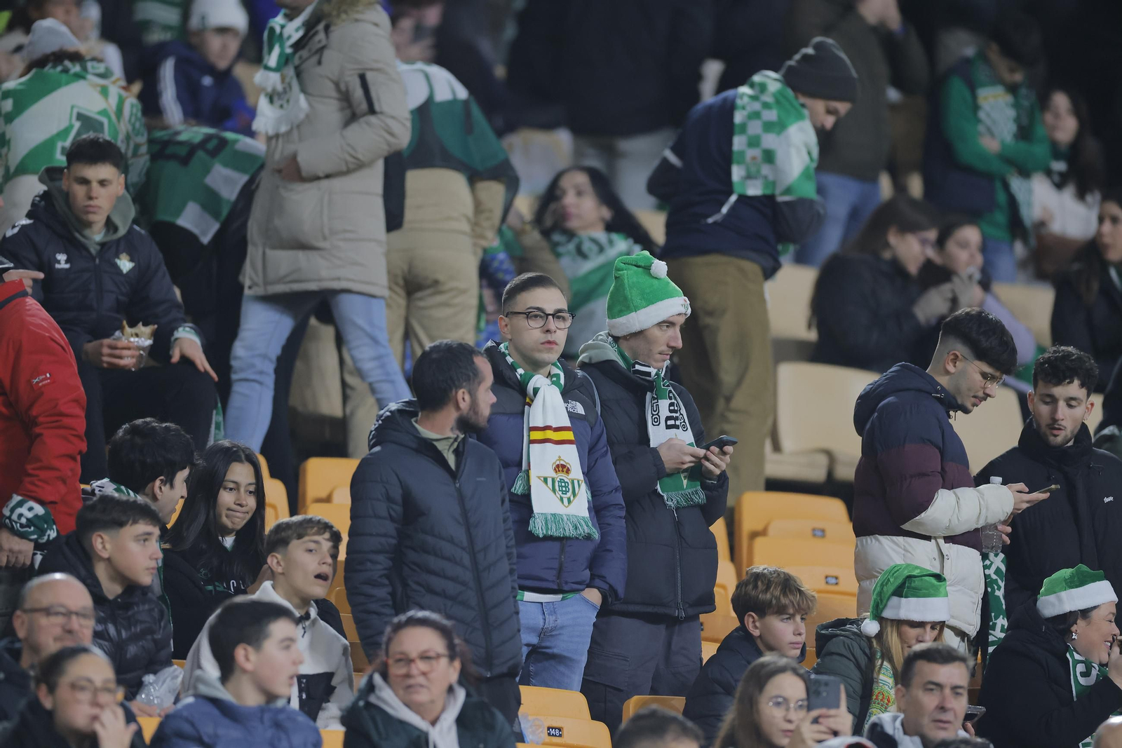 Búscate en las fotos del Betis - Getafe