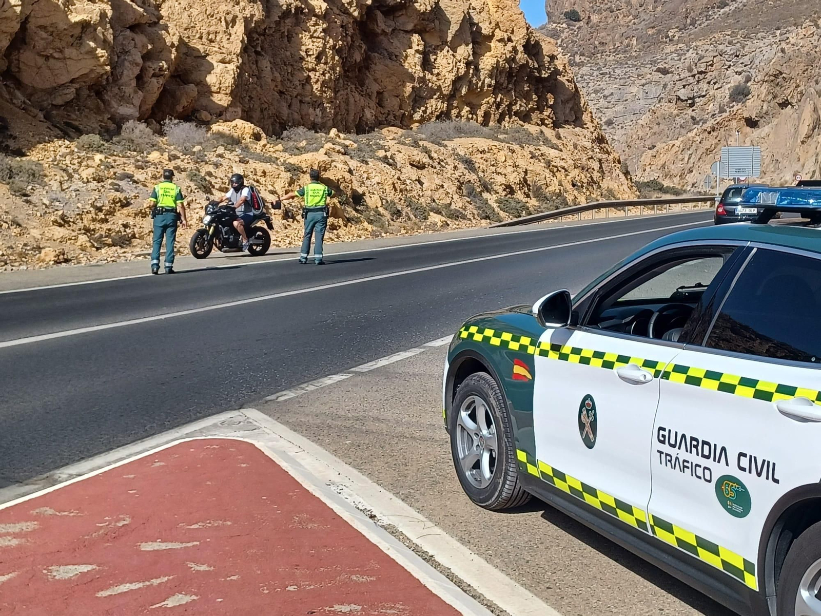 Control de velocidad en la carretera del Cañarete