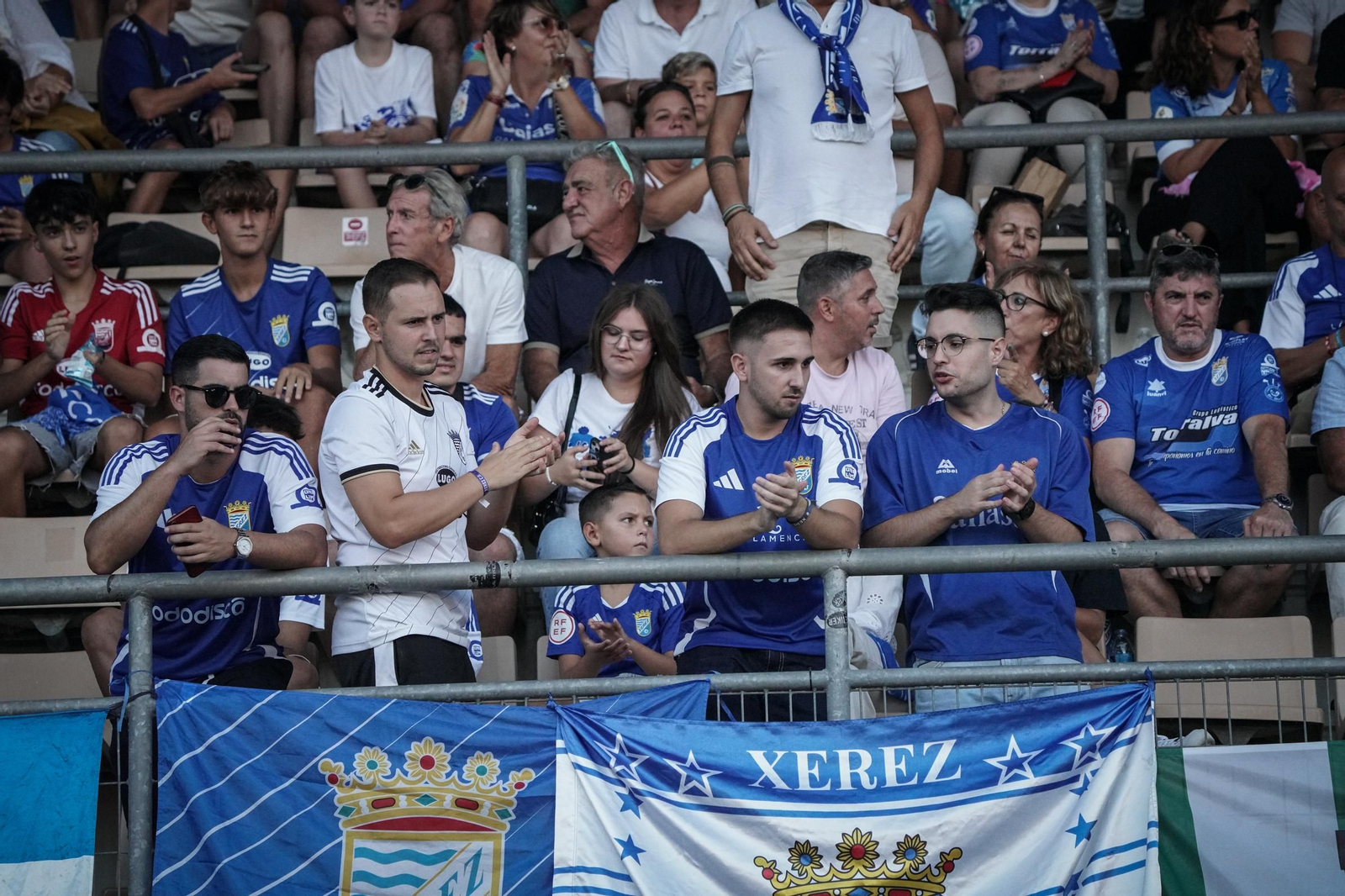 Búscate en el del partido del Xerez CD - UCAM