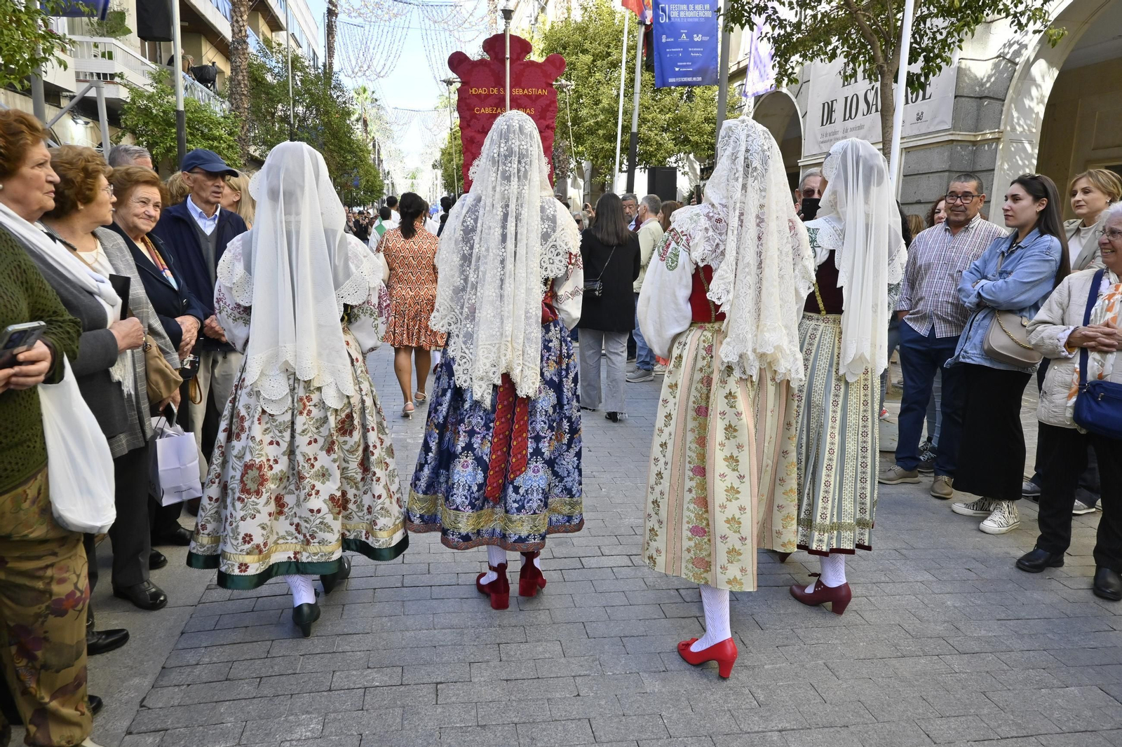 Las mejores mágenes del "II Encuentro de Danzas y Folclore Tradicional" de la provincia de Huelva