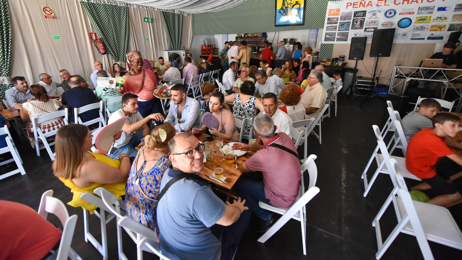 Fotos del ambiente en el jueves de la Feria Real de Algeciras