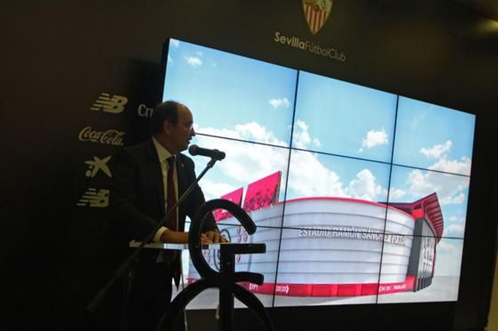 José Castro presenta la remodelación del Sánchez-Pizjuán

Foto: Belén Vargas