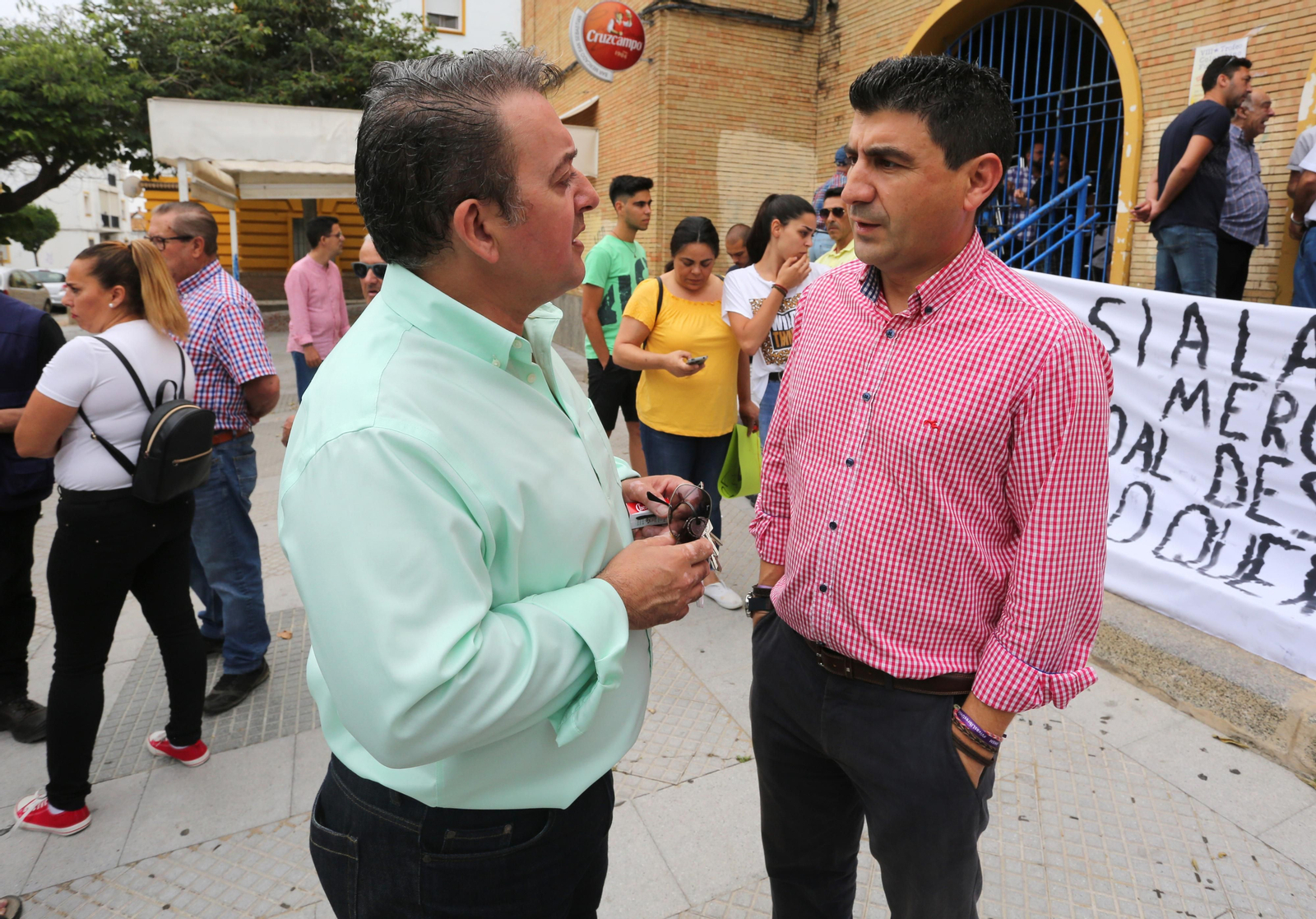 Más imágenes de la protesta de los minoristas del mercado de San Sebastián