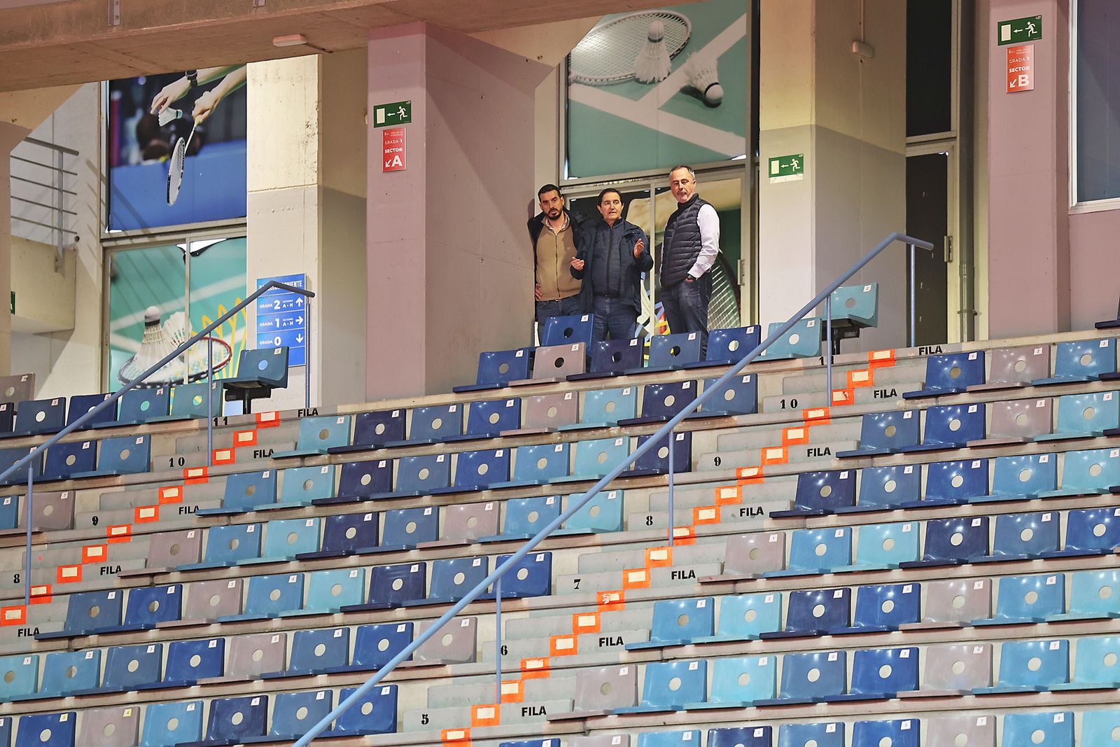 Últimos preparativos para la Misa funeral por las víctimas de Adamuz