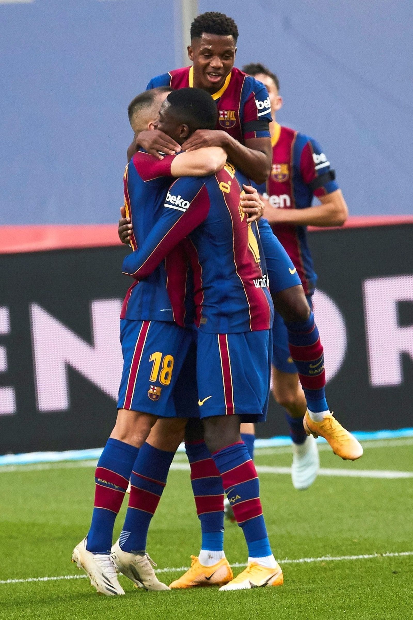 El Barcelona-Betis, en imágenes