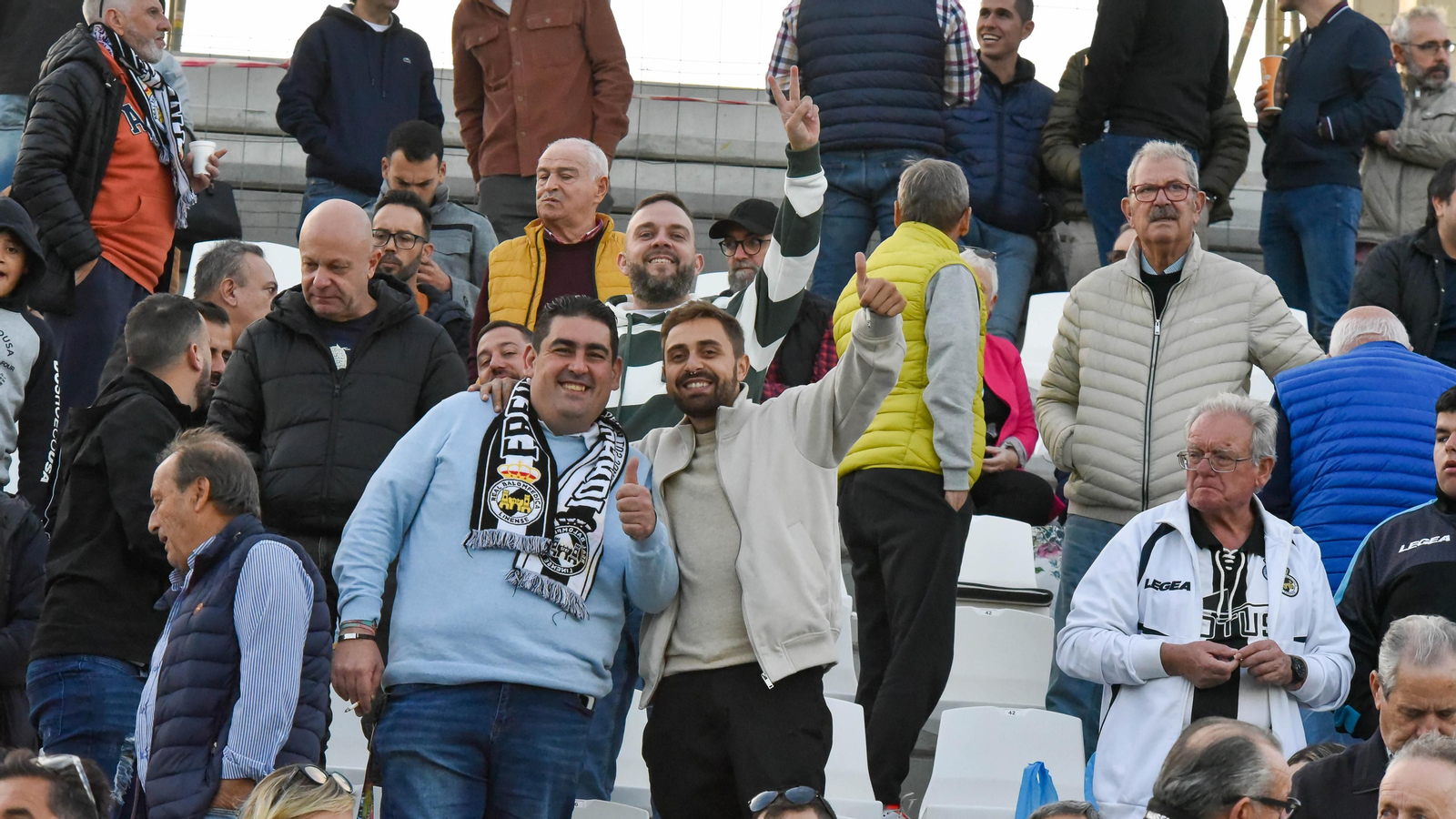 Búscate durante el Balona - UCAM Murcia en el Ciudad de La Línea