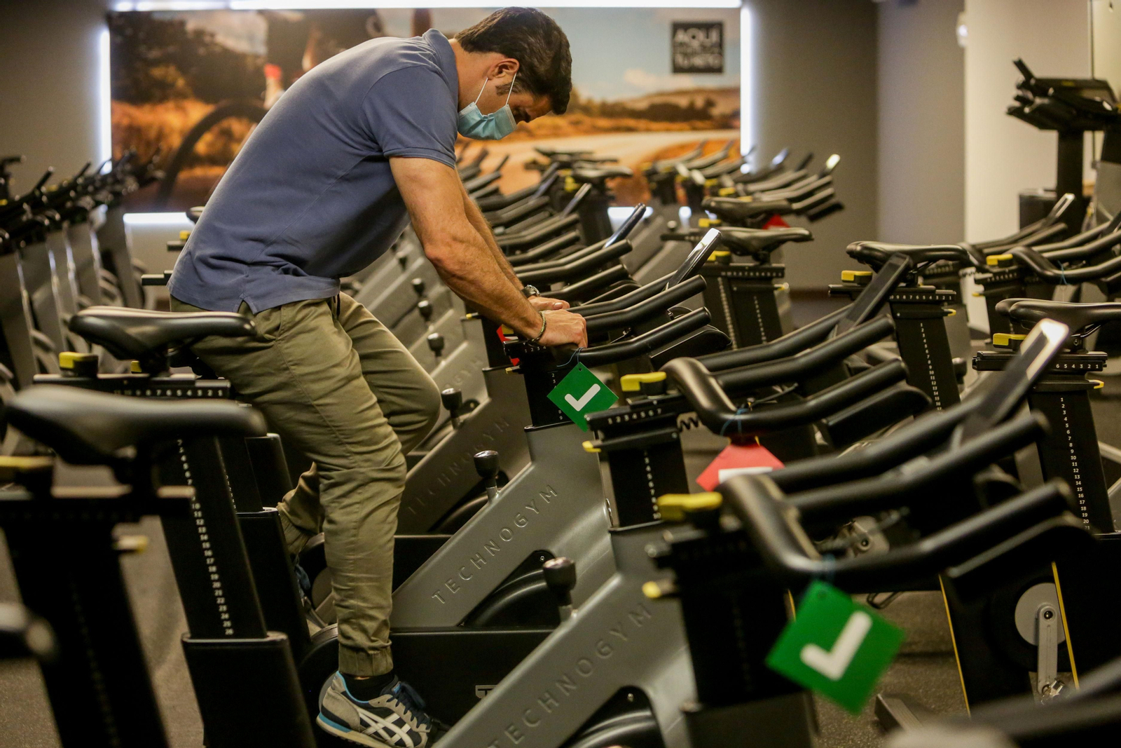 La mascarilla, factor clave para evitar los brotes en los gimnasios