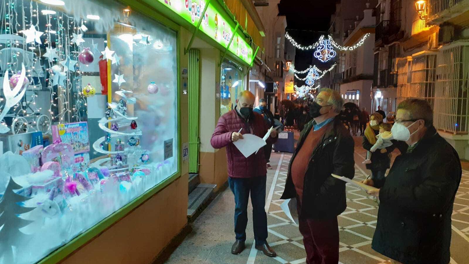 El jurado de Acosafe, deliberando.