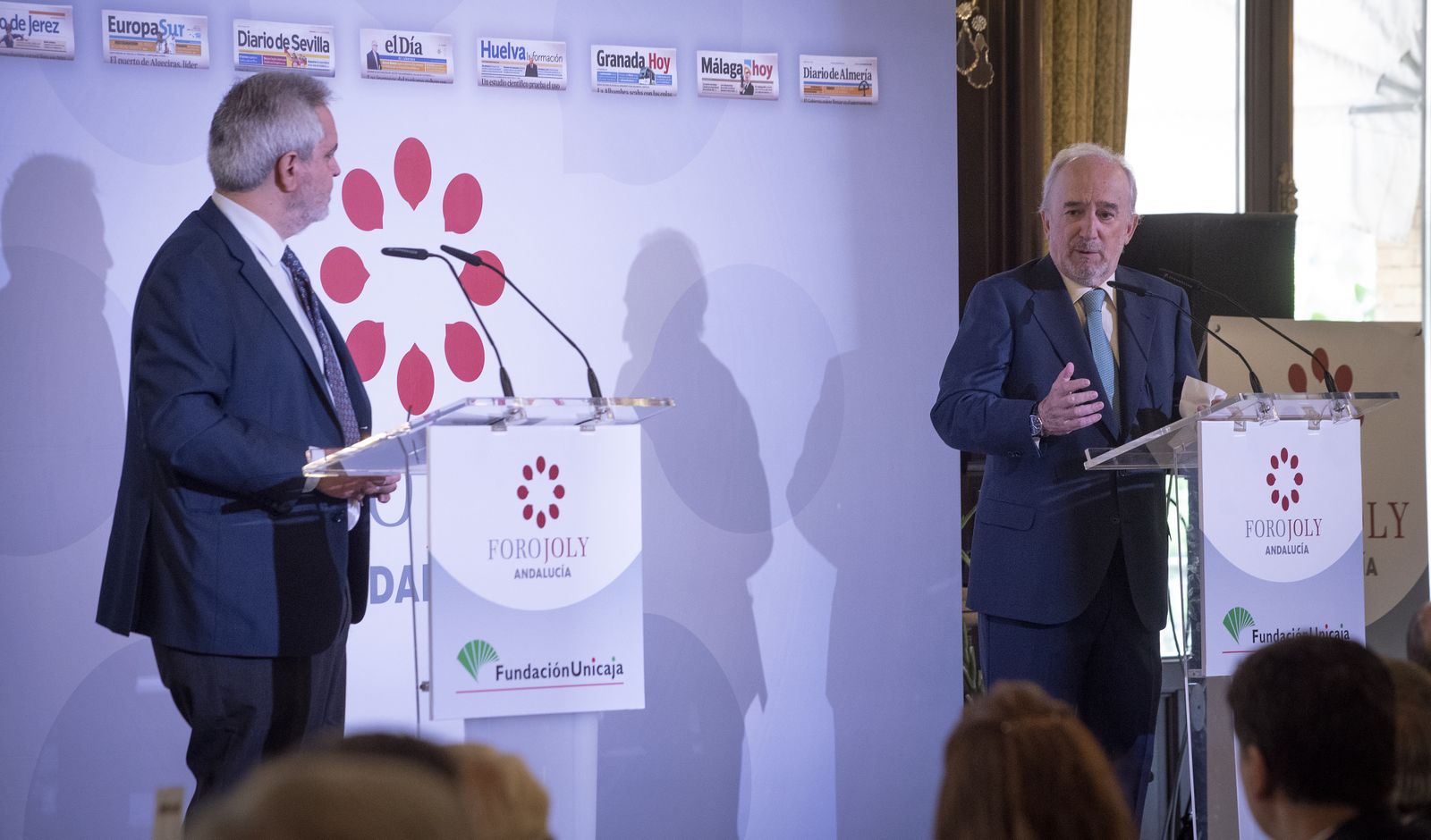 Imágenes del Foro Joly con el director de la Real Academia Española, Santiago Muñoz Machado