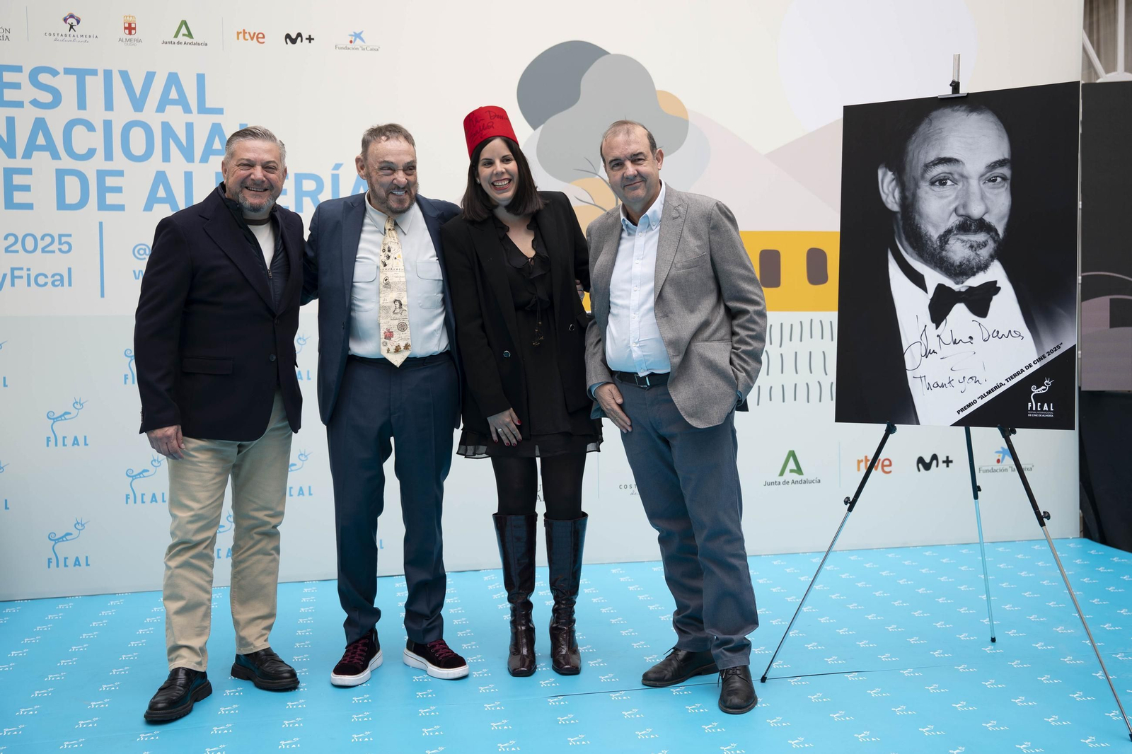 La estrella a JOHN RHYS-DAVIES luce en el paseo de la fama de Almería