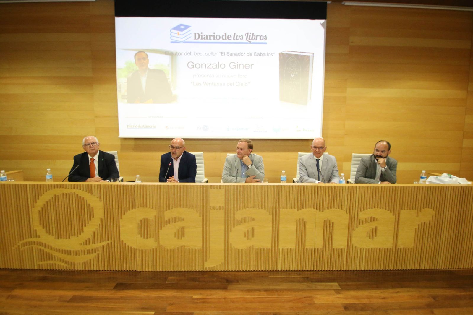 l Emilio Gómez-Lama López, Antonio Lao, Gonzalo Giner, Antonio Galindo y Blas Fuentes durante la celebración de 'Diario de los libros'.
