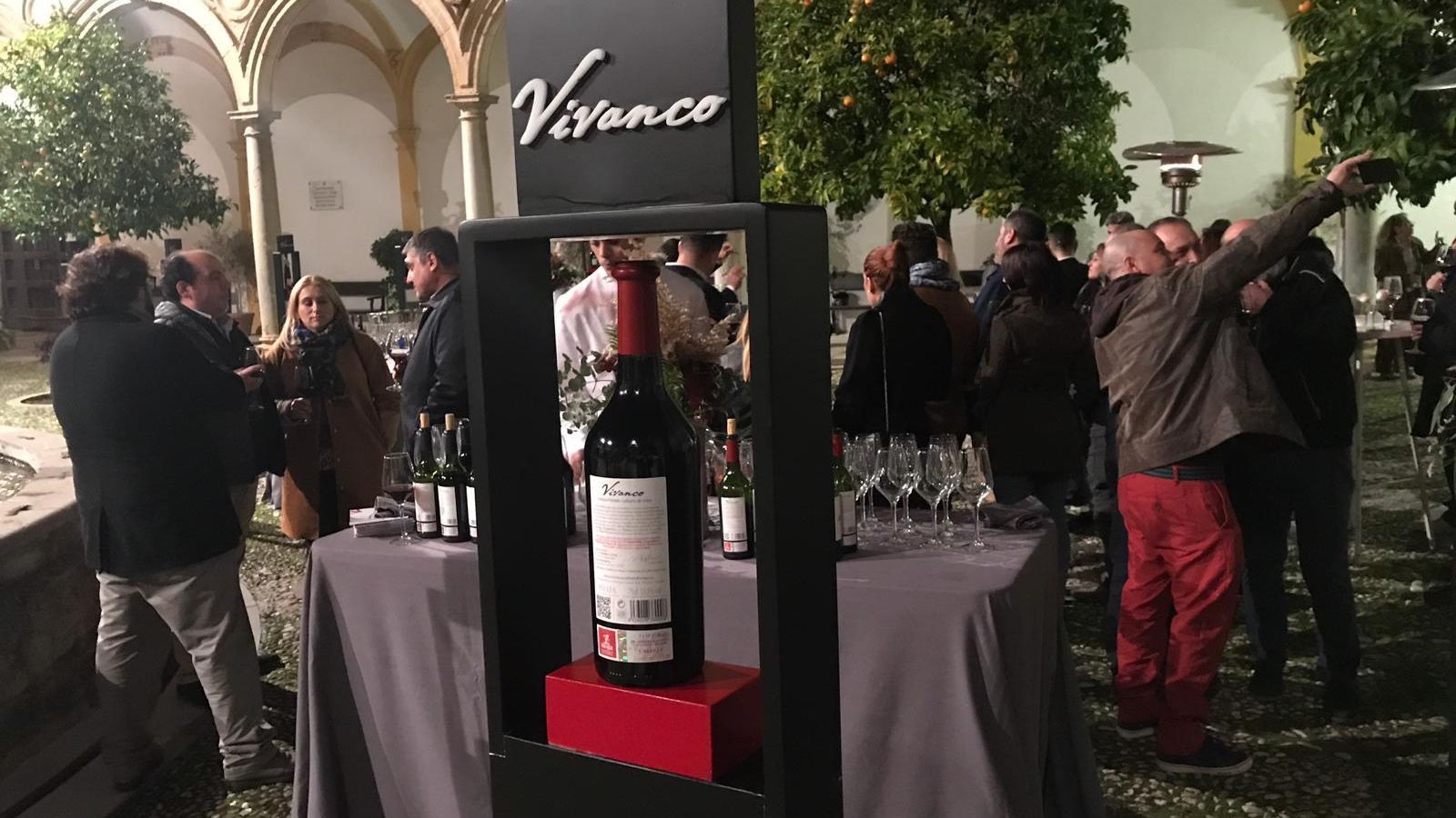 La Abadía del Sacromonte acogió la Presentación de Bodegas Vivanco.
