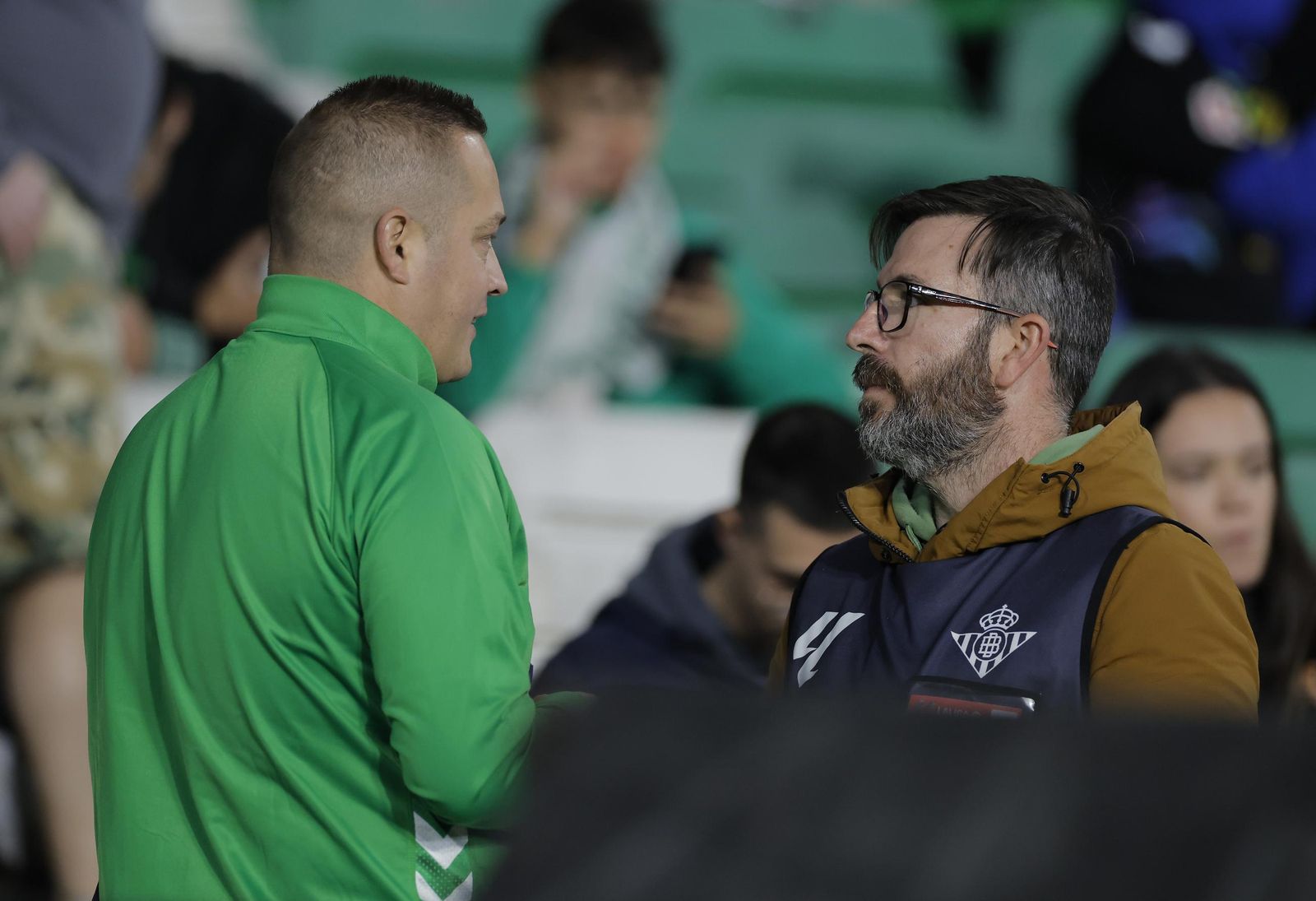 Búscate en las fotos del Betis - Real Sociedad