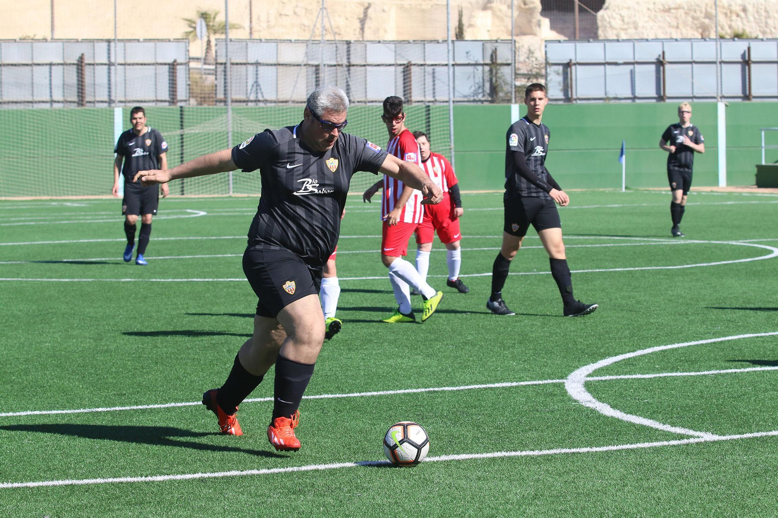Fotogalería del triangular de fútbol adaptado de la UDA