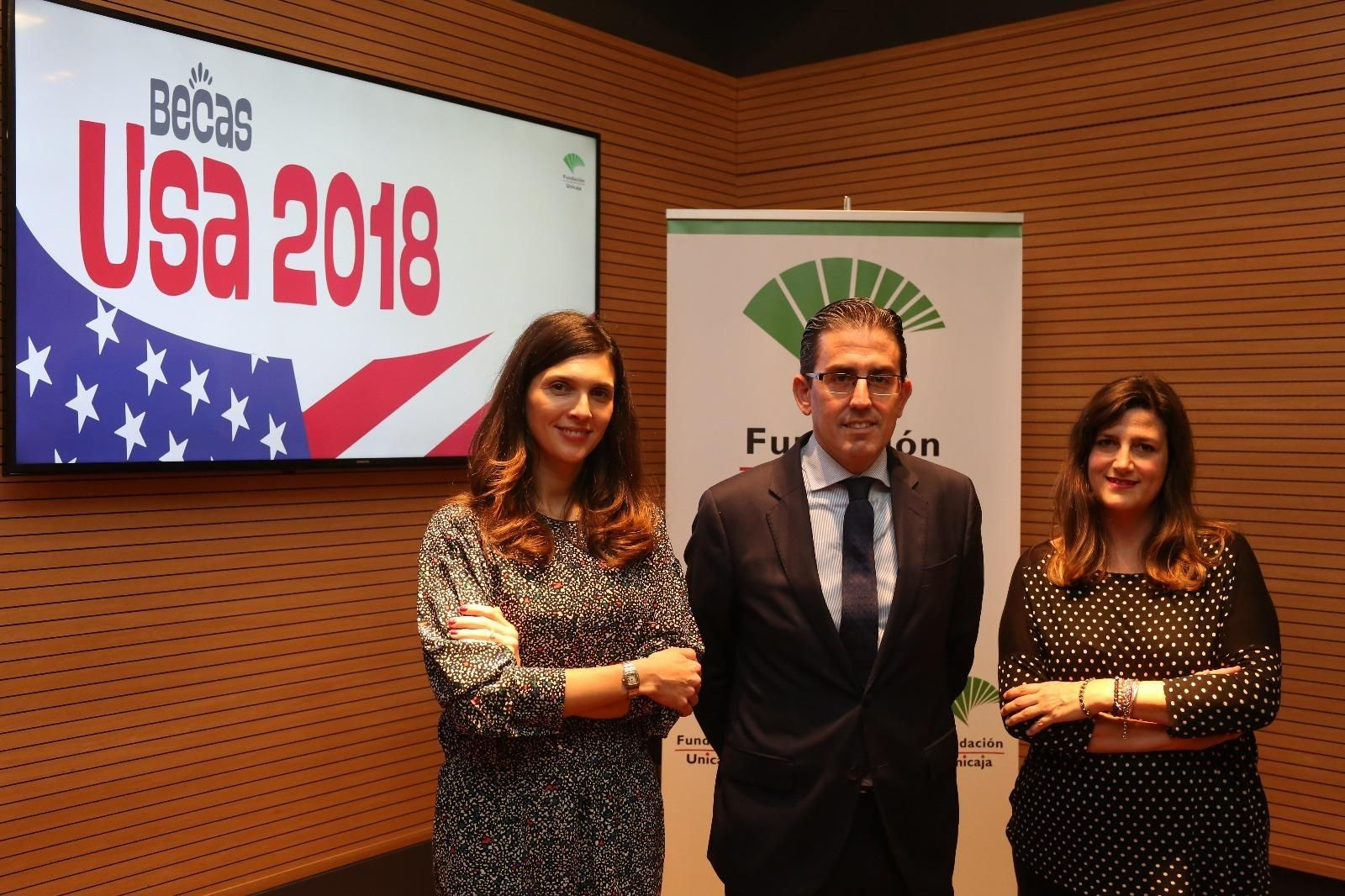 Sara Merino, Sergio Corral y Ana Cabrera en la presentación de Becas USA 2018.