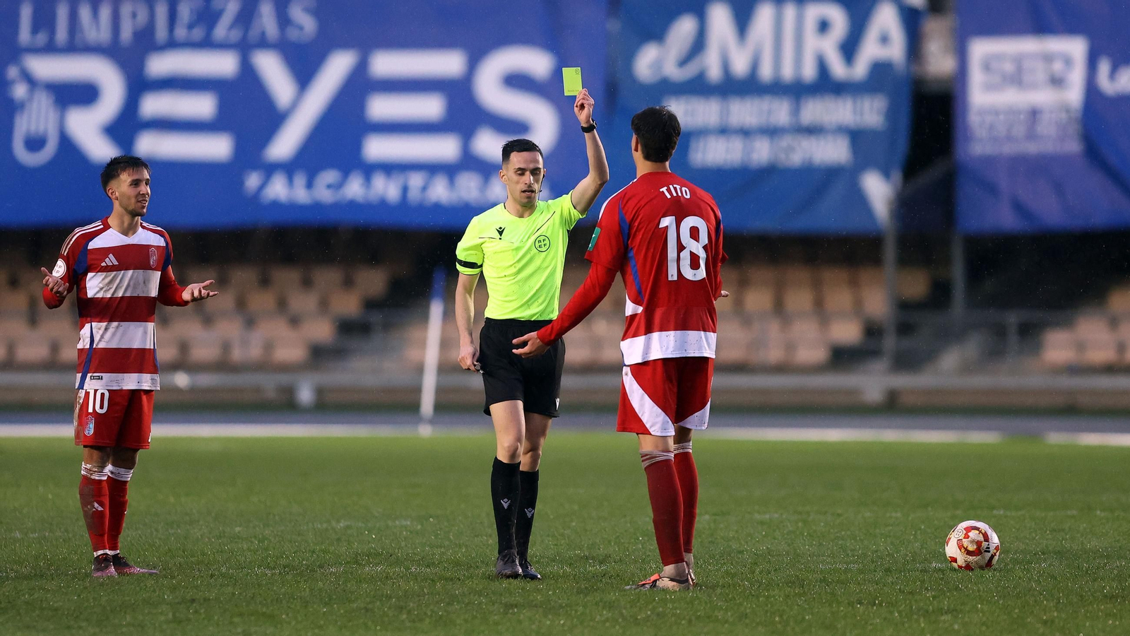 Imágenes del Xerez DFC contra el Recreativo Granada
