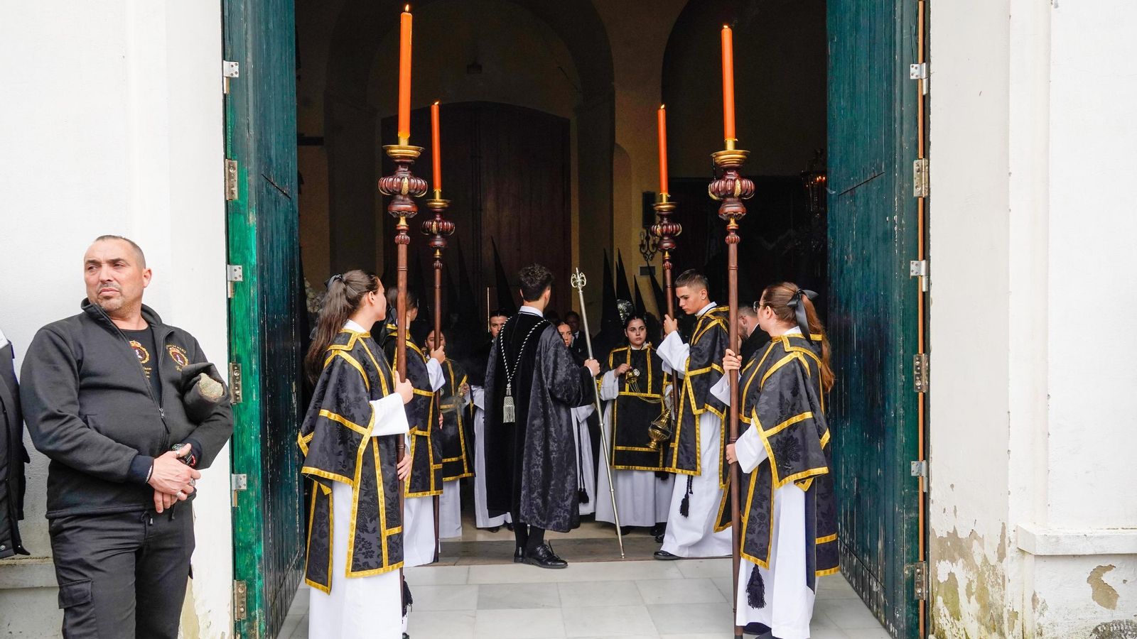Viernes Santo: Imágenes de la procesión del Santo Entierro