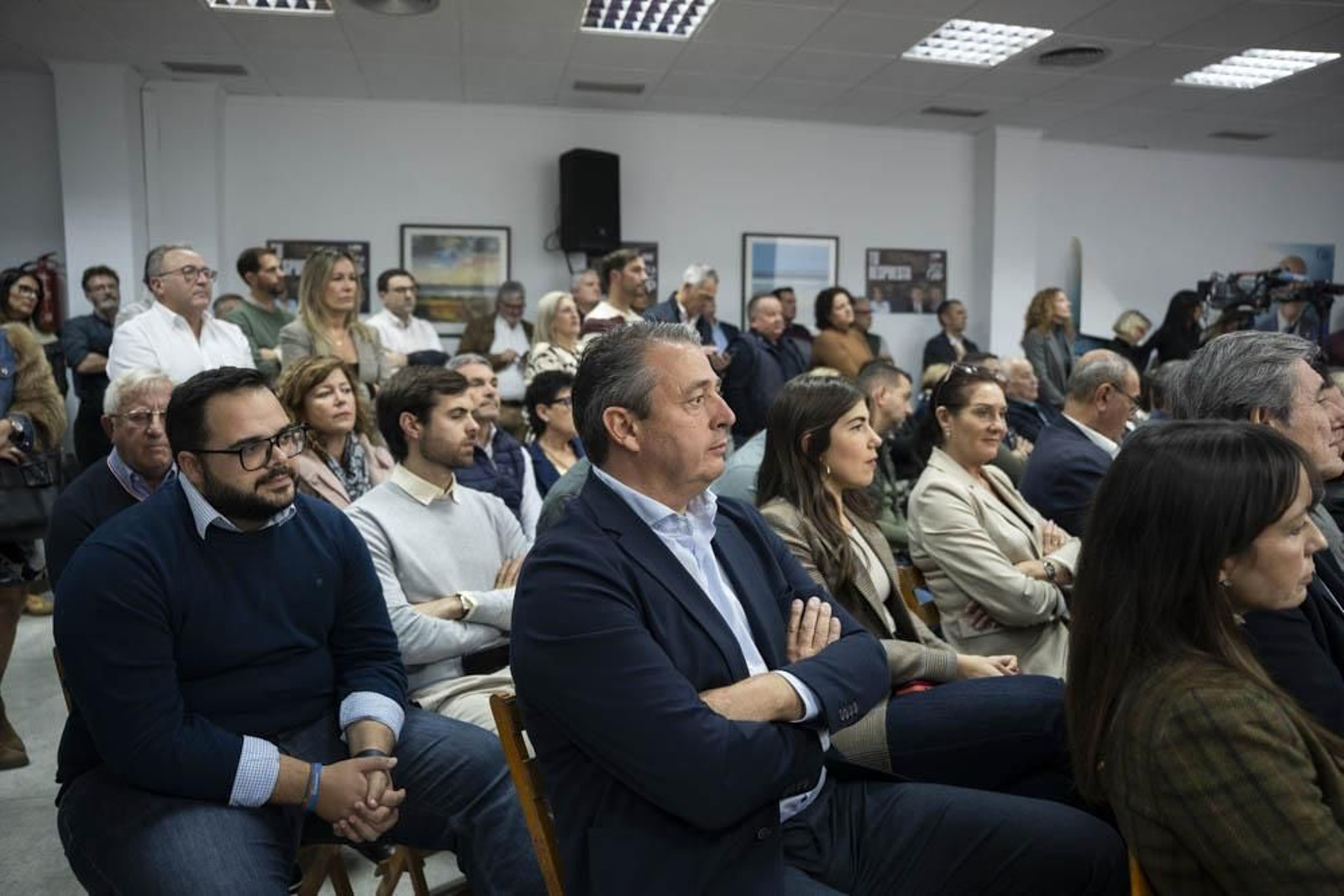 Las imágenes de la junta en la que el PP de Almería se renueva