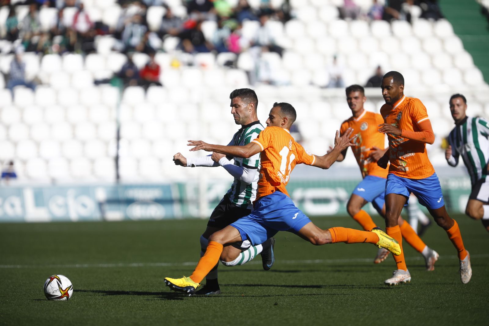 Las imágenes del triunfo del Córdoba CF ante el Panadería Pulido