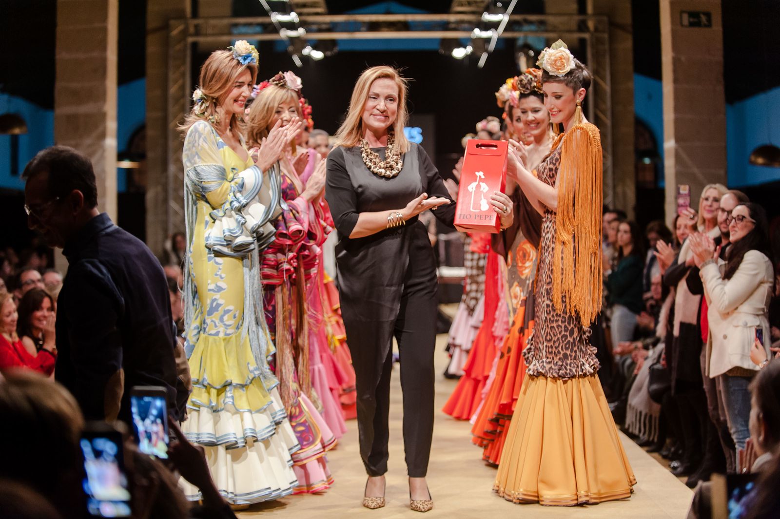 El desfiles de Ángeles Verano, en imágenes