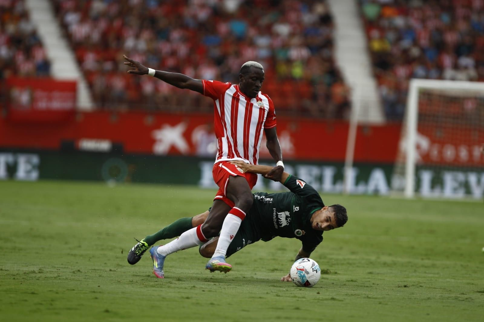 Lopy no podrá ser de la partida en Valladolid al ver la roja ante el Racing