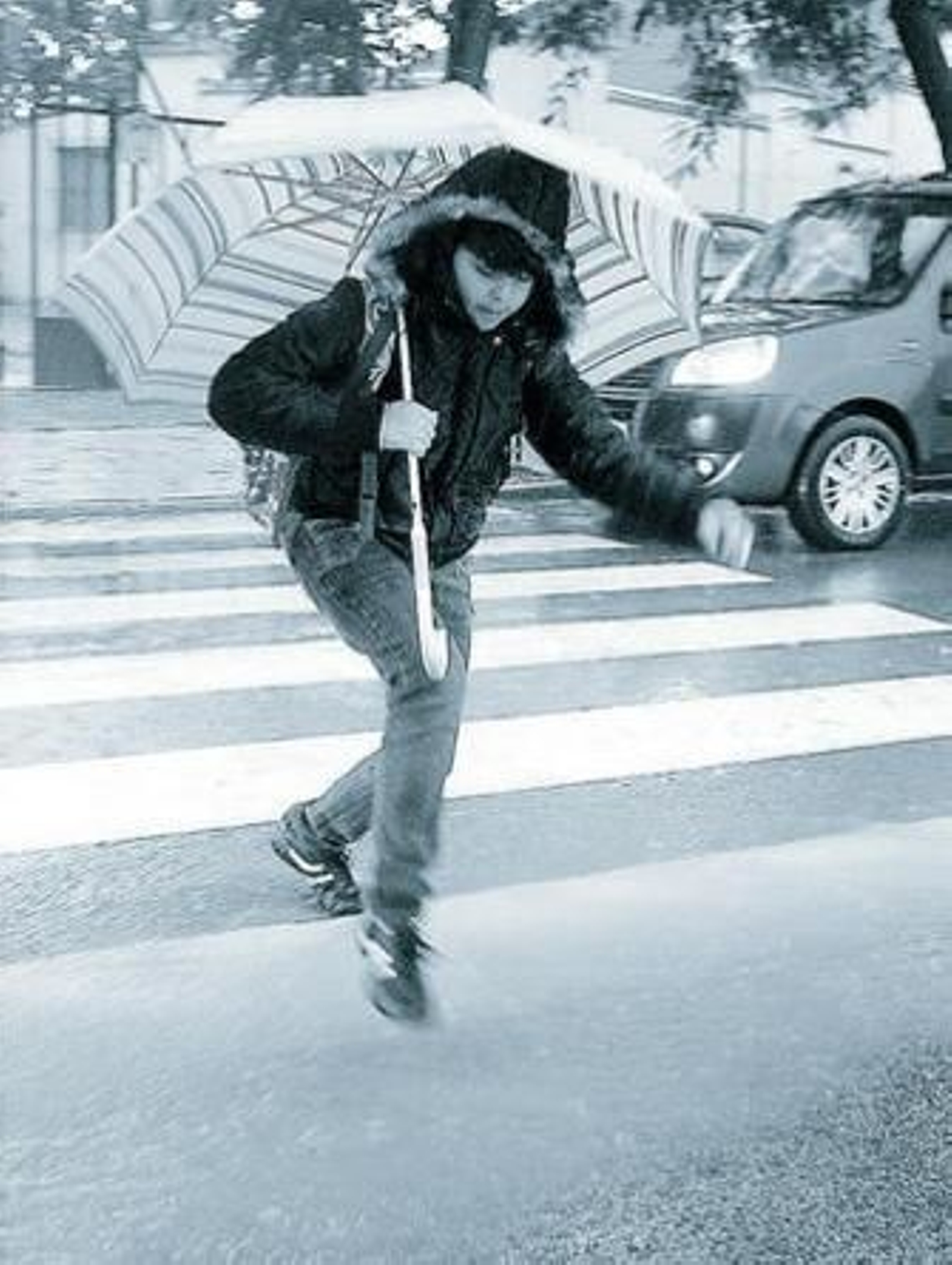 Los vecinos llevan años demandando el arreglo de la calle.