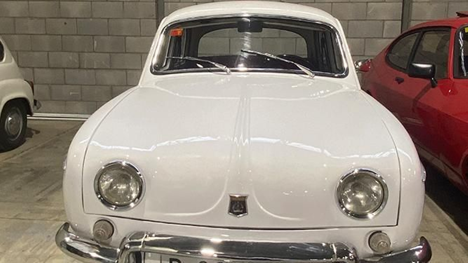 Cuando “El coche de las viudas” circuló por Almería