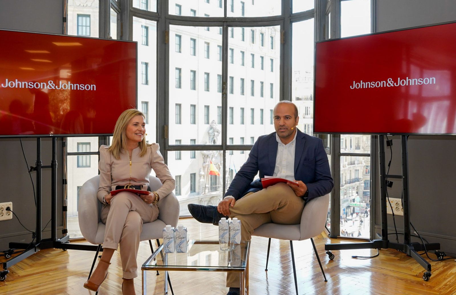 Johnson & Johnson anuncia la disponibilidad en España de TECVAYLI®, el primer anticuerpo biespecífico anti- BCMA † 1