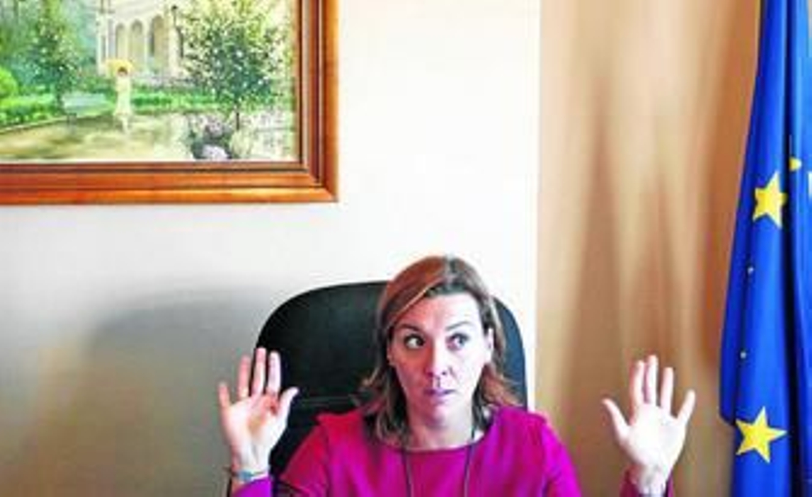 La alcaldesa de La Línea, la socialista Gemma Araujo, ayer durante la rueda de prensa.