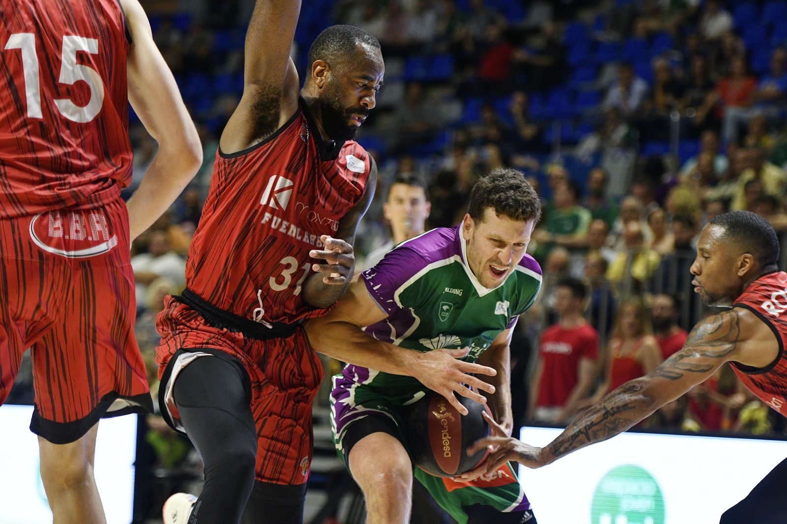 Las fotos del Unicaja Baloncesto - Montakit Fuenlabrada