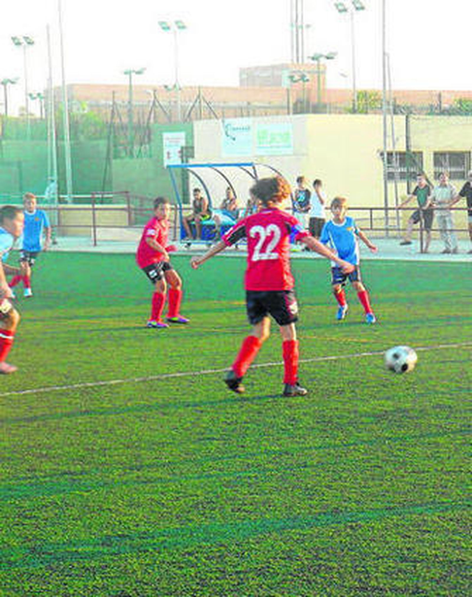 Los jugadores del Zapillo A tuvieron el dominio del juego desde el inicio.