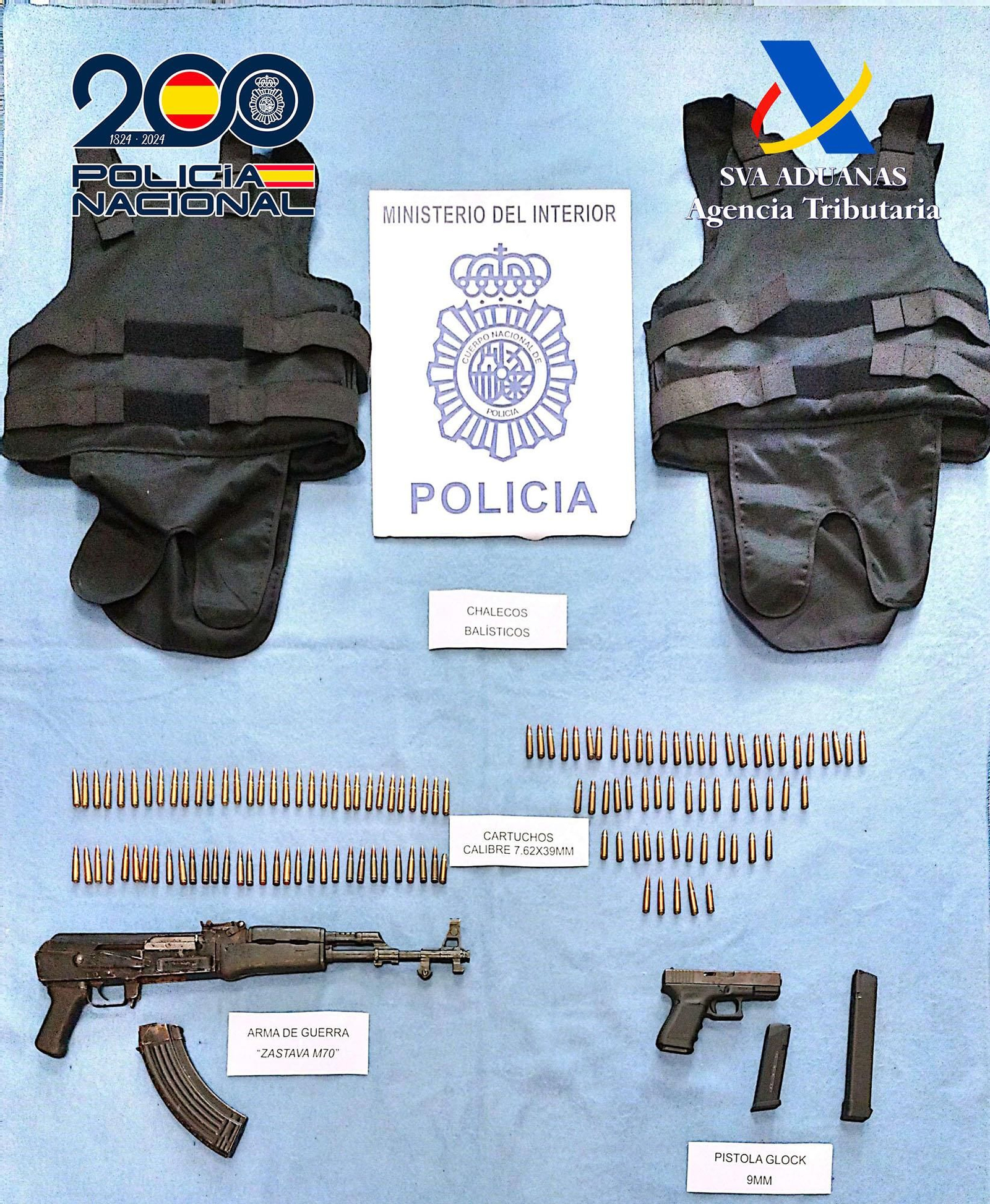 Armas incautadas por la Policía Nacional.