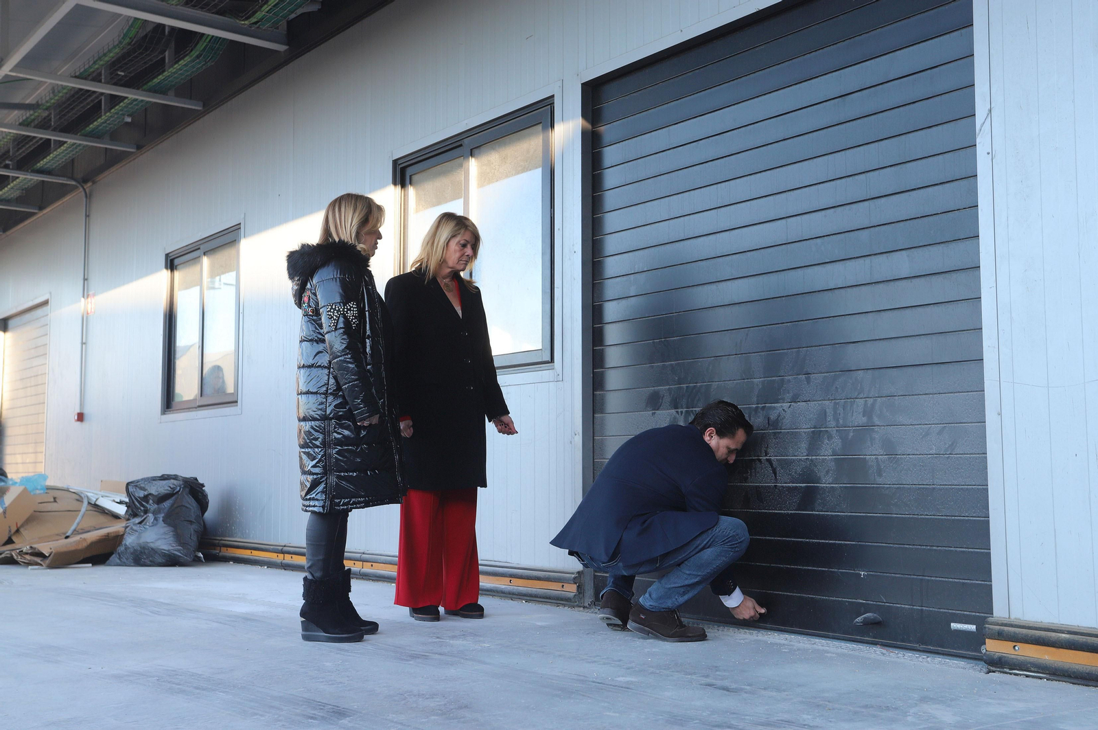 Imágenes de la visita a las instalaciones de la Ciudad del Marisco del Puerto de Huelva